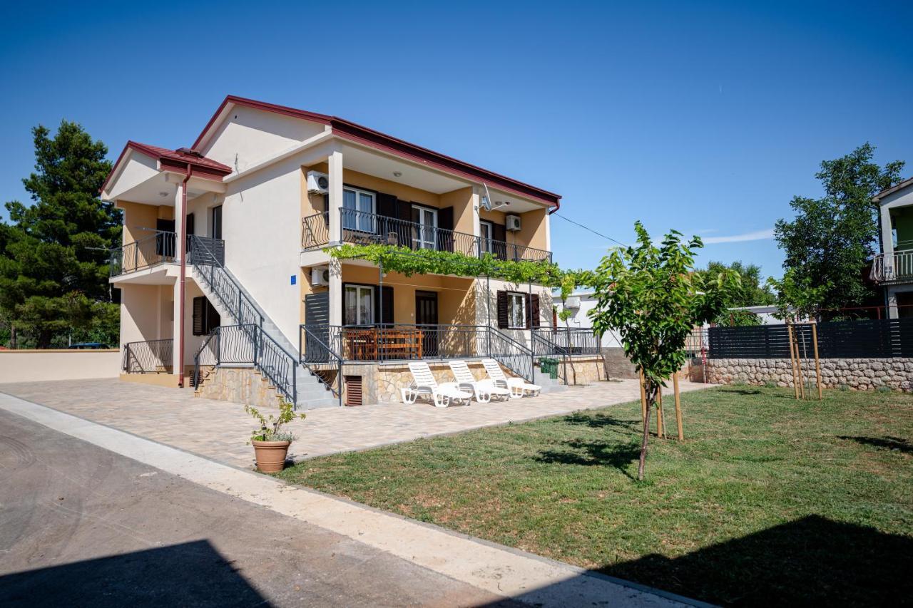 Apartments Zora Seline Zewnętrze zdjęcie