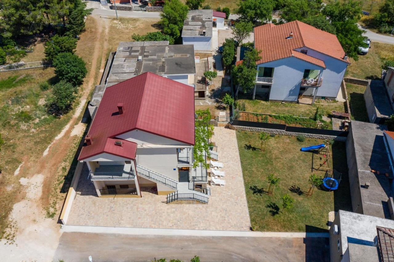 Apartments Zora Seline Zewnętrze zdjęcie